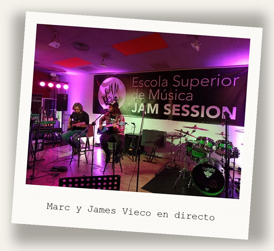 Marc y James Vieco en directo
