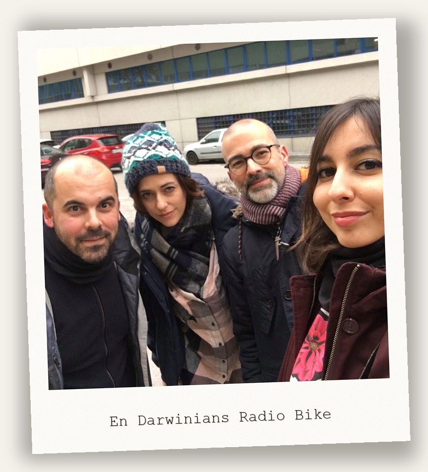 En Darwinians Radio Bike