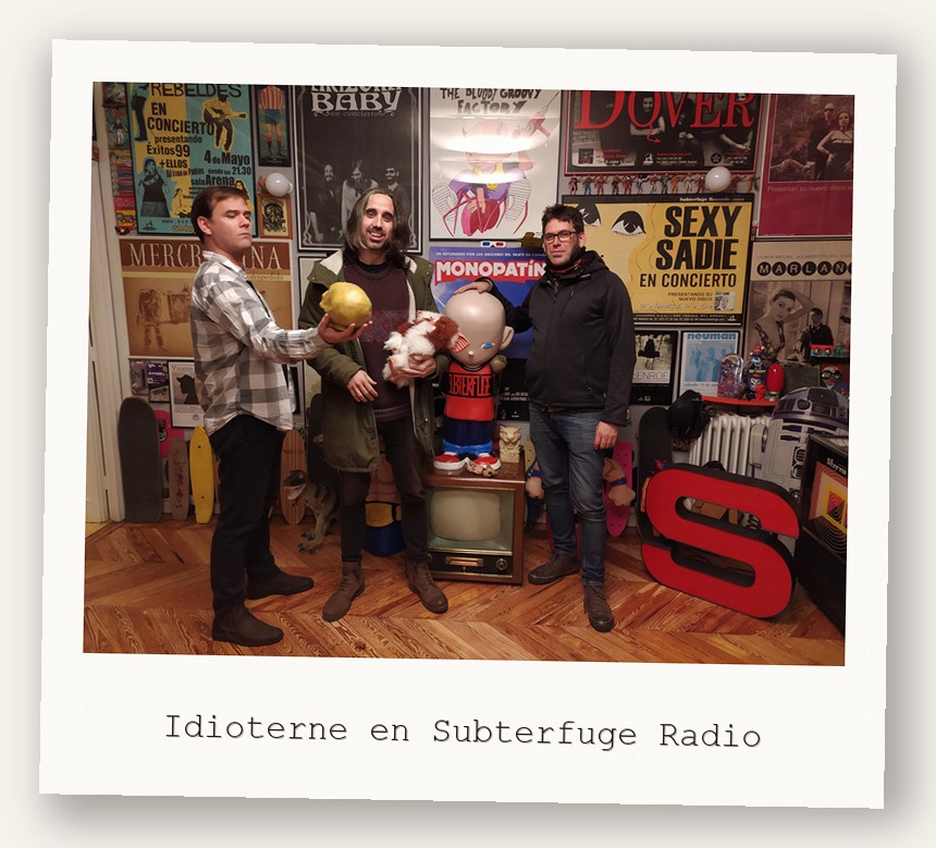 Idioterne en Subterfuge Radio